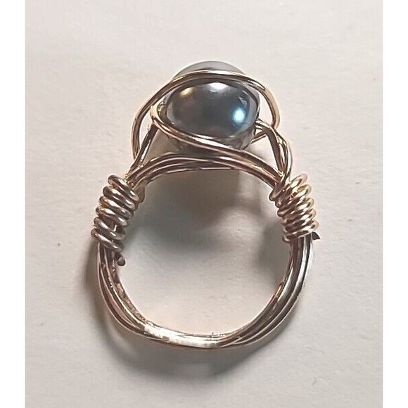NEW Handmade Wire Wrapped Ring Goldtone Baby Blue  Beaded  Size 5 - Picture 6 of 6
